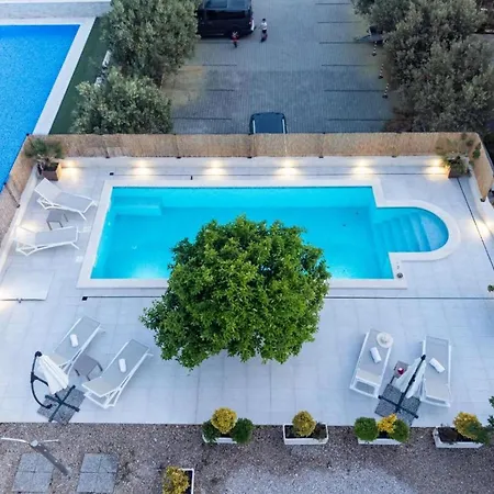 House Cute Dom wakacyjny Szybenik